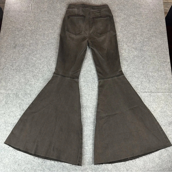 NWOT We The Free Just Float On Flare Jeans in Washed Black. Sz: 26 - Picture 8 of 10